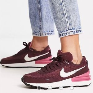 NIKE WOMENS WAFFLE ONE SE